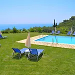 Studio Apartments Escape, Swimming Pool - Pelekas Beach